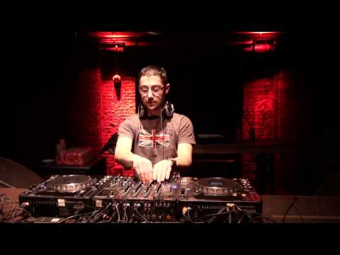 Stonevalley (1) @ Luminosity Before The Energy 18-02-2011