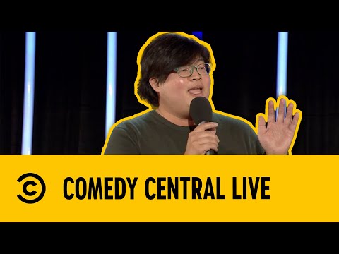 Going To A "LGBTQI+ TBC Party" With Kuan-wen Huang | Comedy Central Live