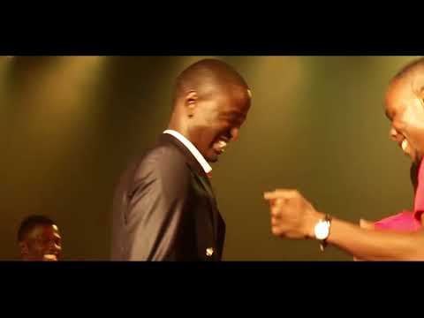 Lord Lombo - ''ELOHIM EL SHADDAI'' (Version concert Showbuzz)