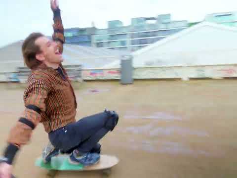 Astronaut - Breekbaar/klein (official video)