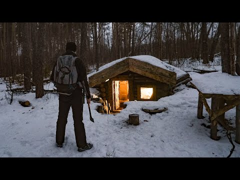 I FOUND A DUGOUT IN A WILD FOREST | A COZY SHELTER IN A FROSTY WINTER