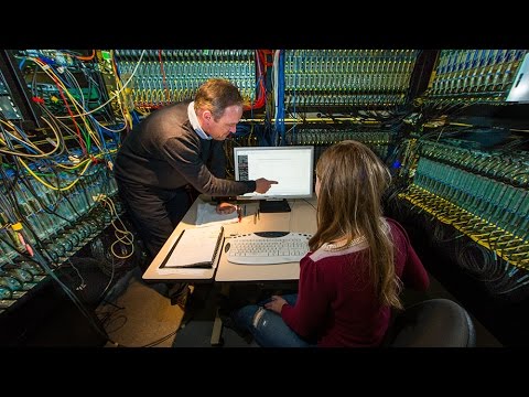 複雑な地球のプロセスを理解するデータ分析 (Data analytics making sense of complex earth processes)