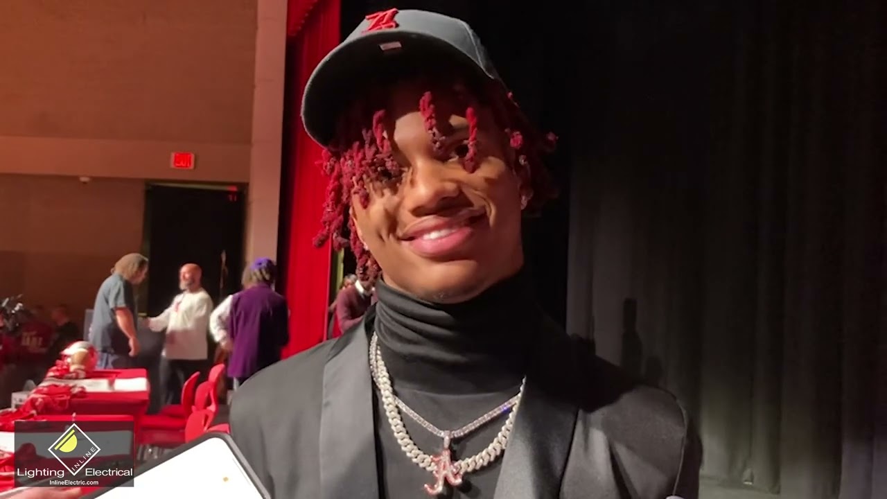 5-star WR Ryan Williams officially signs with Alabama talks about his decision to stay with the Tide