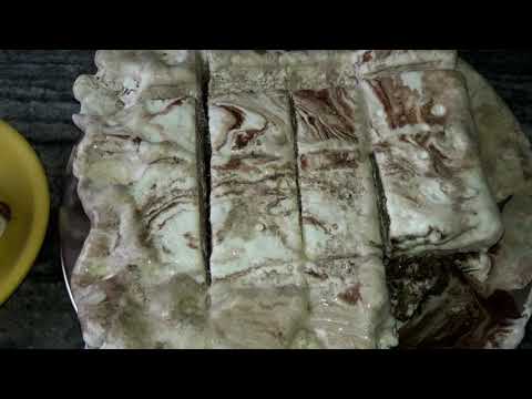 #oreorecipes #desertrecipes How to make oreo and cream squares.