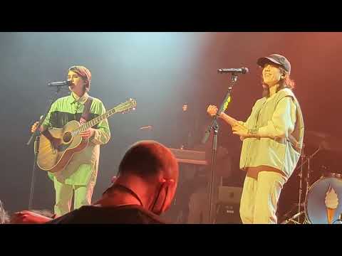 6/25 Tegan and Sara - The Con End+Sara enjoyed the pandemic + Yellow Start @ Ryman Nashville 6/20/23
