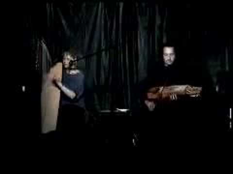 Aryeh Frankfurter (nyckelharpa) and Beth Kolle (Folk harp)