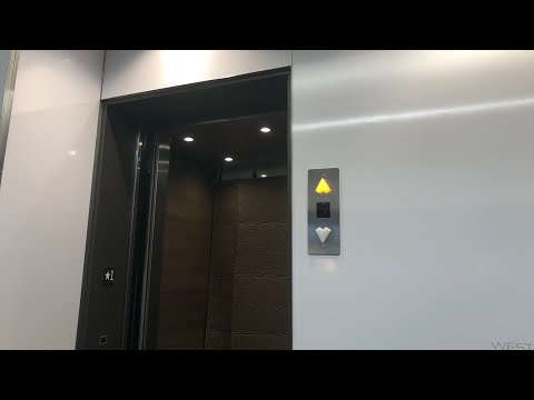 Schindler Traction Slassenger Elevator @ West End Plaza in St. Louis Park, MN