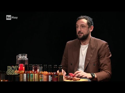 Marco Belinelli: l'impatto con gli Stati Uniti e l'NBA - Hot Ones Italia 07/03/2025