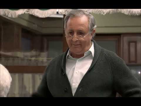 Amar C661 - Arratia enseña la foto de Barroso en el Asturiano para que le avisen si le encuentran