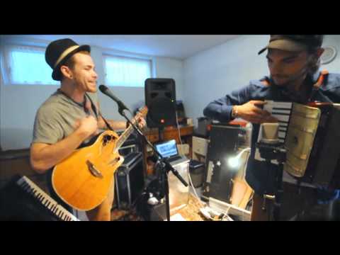 Matakustix - Easy in die Berg