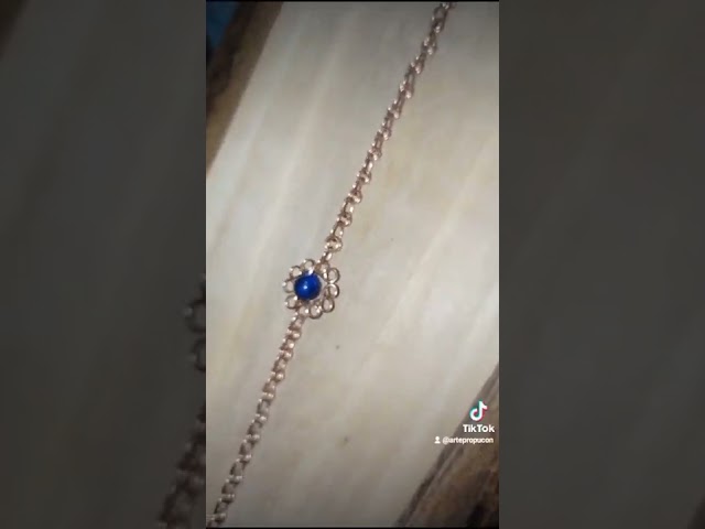 Vídeo relacionado con 260 piezas de cuentas de cristal de lapislázuli natural, fragmentos de cuentas irregulares de piedras preciosas de 5mm a 8mm con agujeros, DIY para pulsera, collar, pendientes, fabricación de joyas y