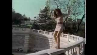 Alanis Morissette - Walk Away (Scrapped Demo Version)