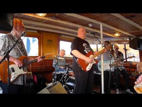 Ducks Deluxe - Daddy Put The Bomp