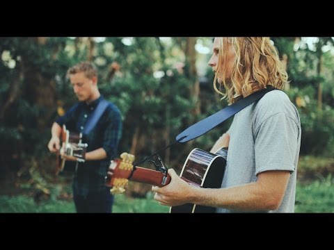 Hollow Coves - Coastline (Lakeside Acoustic Session)