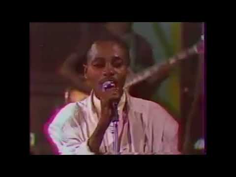 Dynamiques Asha - Secret Medical Live (1989)