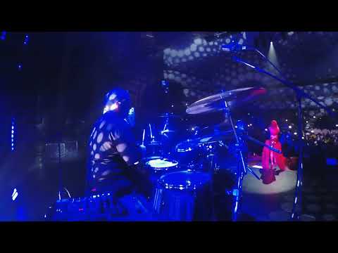 Vera Brezhneva & Dan Balan - Лепестками Слёз (Live 2025/DrumCam)