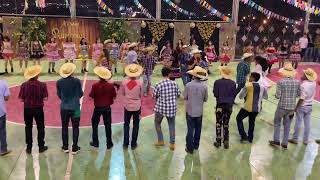 Festa junina Primeiro Mundo - Ensino Médio
