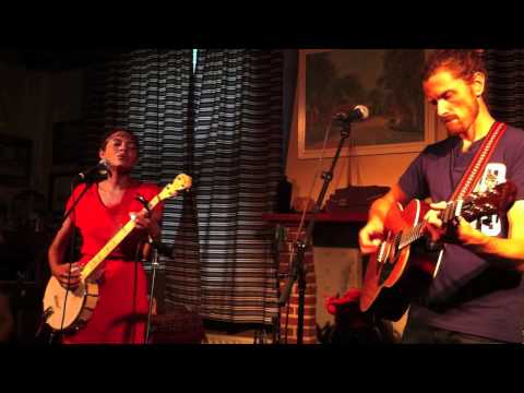 JT Nero & Allison Russell aka Birds Of Chicago - Galaxy Ballroom