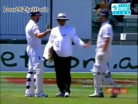 ICC's Pakistani Umpire Aleem Dar & his Stunning Decisions