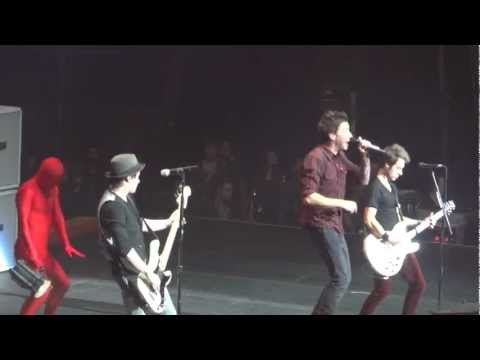 Simple Plan Jagger Dynamite Sexy & I Know It Live Montreal 2012 HD 1080P