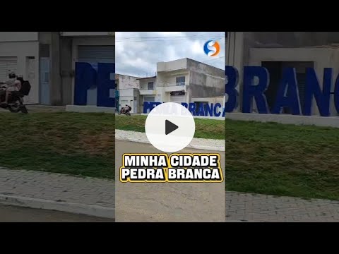 Minha cidade de Pedra Branca no Ceará Amanheceu assim nublado com cara de chuva