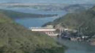 preview picture of video 'Brasil - hidrelétrica de Peixoto'
