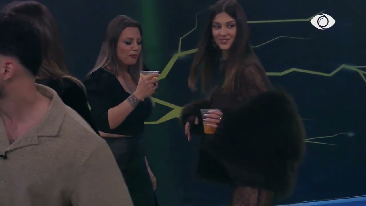 Mbaje mendjen në mësim”/ Loredana diskuton me G Banin: Mos i thuaj dritë asaj