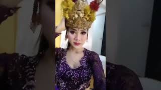 Download lagu Behind the scene penari joged bali mp3