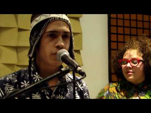 JUNTADA EN VIVO -LA BOMBA DEL GHETTO- E 15