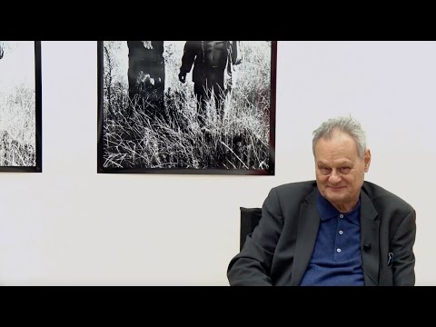 Interview | Mike Parr - AUSTRALIA. STORIE DAGLI ANTIPODI