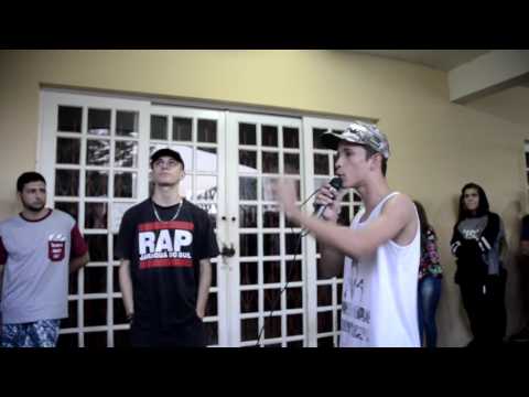 Julião vs LR - QUARTAS - 5° Batalha da Quadrinha - Jaraguá do Sul - 2017