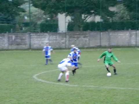 KS Strzelec - WKS Muchobór Wr. 1-1 (jesieeń 2010)