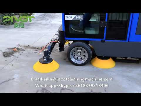 Four Wheel Road Sweeper / Street Cleaning Machine