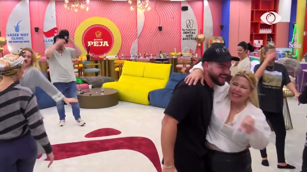 Sfida e kërcimit/ Gazi vallëzon me Heidin, Fationi ngre Merin në krah