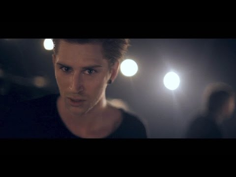 Avion Roe - "Into the Rest" (feat. Kellin Quinn)