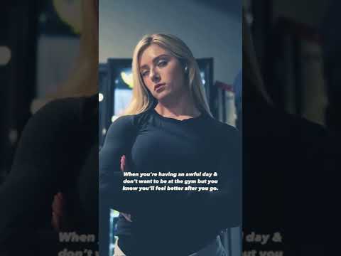 Beautiful Muscle Girl in the Gym ❤️ When u have a Awful day 😈 girl Flexing Biceps #shorts #gym #girl