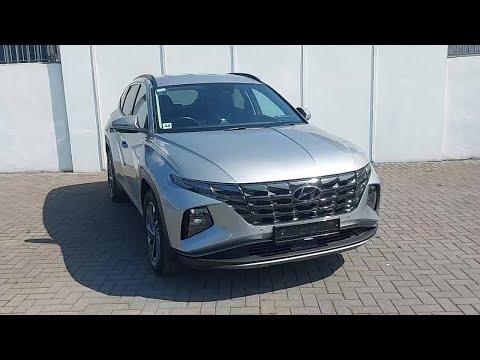 Hyundai Tucson 2WD Executive Plus - Image 2