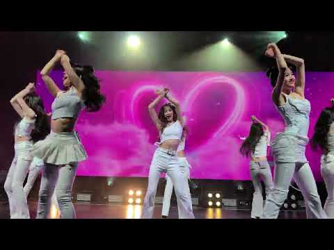 tripleS (트리플에스) - Love2Love | Toronto 250903 | Alpha Percent Tour