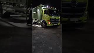 Download lagu #hino500 #story_wa #hino500modifikasi #pejuangrupiah #hinoindonesia mp3