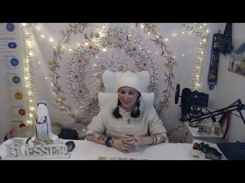 WHO IS COMING TOWARDS YOU 🫵LOVE ❤️ INTENTIONS & FEELINGS!