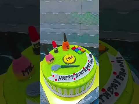 makeup kit design cake #shorts #ytshorts #youtubeshorts #viralshort