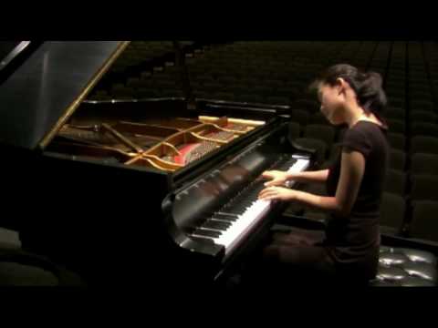 Hye-Won Cho performs Granados - Spanish Dance No. 5