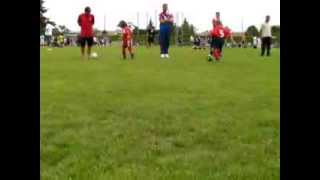 preview picture of video 'SORGUES (Tournoi Foot) - U8 - 12/06/2010 (4 sur 4) Espérance Pernoise'