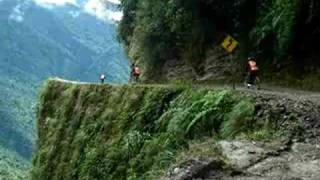 preview picture of video 'Worlds most dangerous road - Bolivia'