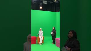 Download lagu (Behind The Scene MeleTOP) Iman Troye buat Wardrobe check, baju & accessories tak lepas 🥲 #meletop mp3
