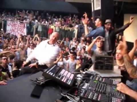 Chris Liebing "closing set" @ Cocoricò (24-04-2013)