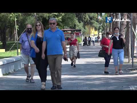 Pse plakemi? Teoritë më të zakonshme