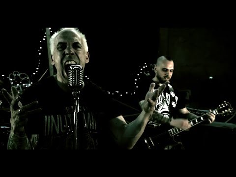 COFFEINNE - Isolated (Official Video) [2017]