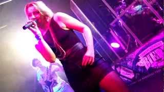 Download lagu Dzeta cover Rihanna, Only Girl (In The World) mp3