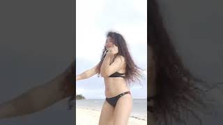 bikini TikTok be like..
